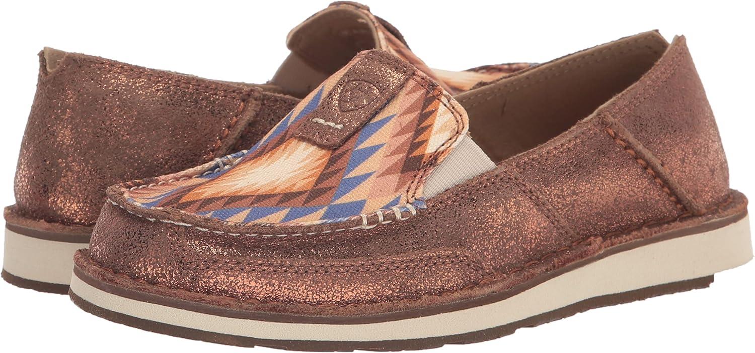 imageAriat Womens Cruiser Azteca Black SuedeGold Glitter CasualMetallic BronzeAztec Blanket