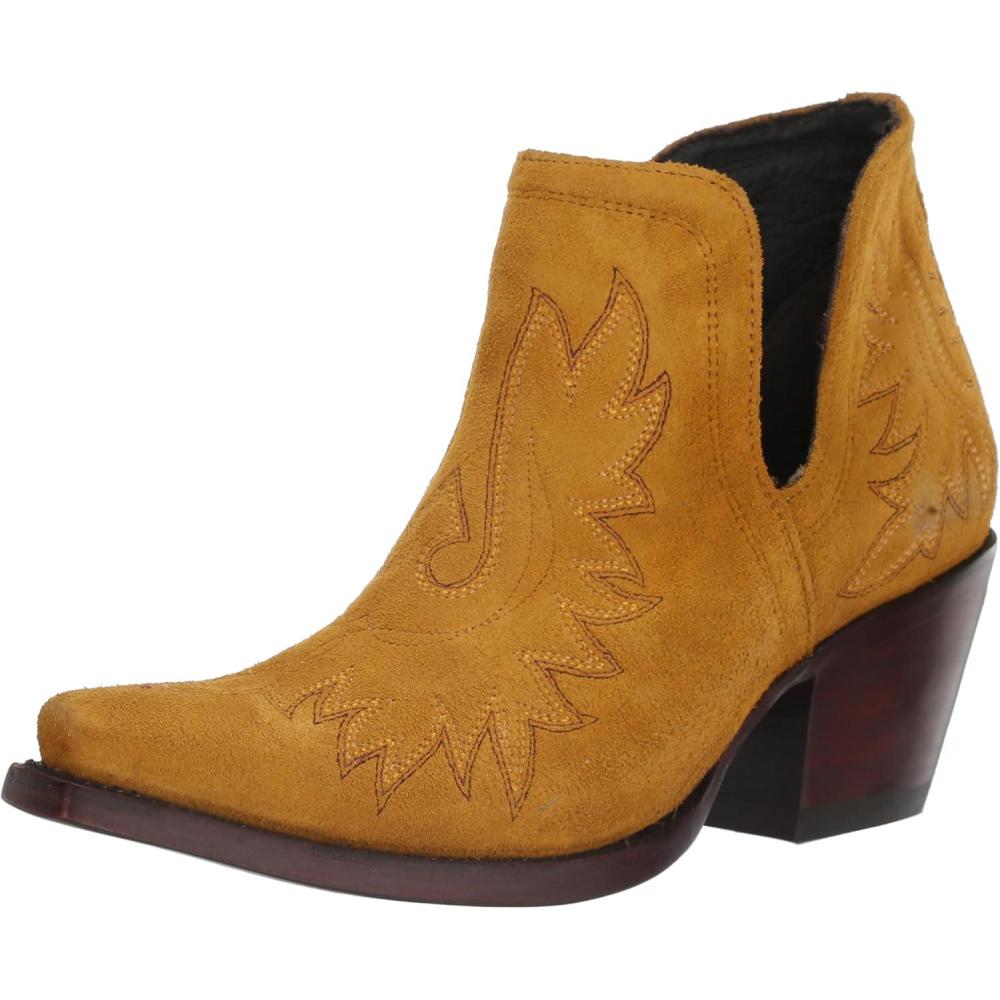 imageAriat Womens White Dixon Boot WhiteGilded Suede