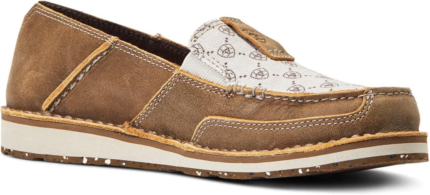 imageARIAT Womens Cruiser SneakerBrown Bomber