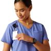 ARIAT Womens Clara 6 Pocket Scrub Top(Royal Blue Heather)