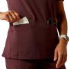 ARIAT Womens Clara 6 Pocket Scrub Top(Winetasting)